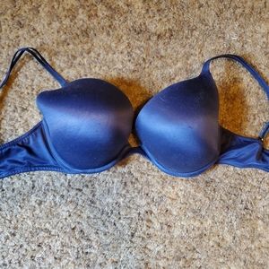 Victoria's Secret 34DD older fit push up navy blue